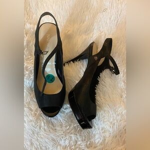 Brand new platform high heeled sandals